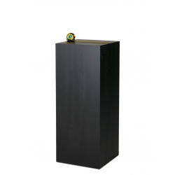 Peana negra de roble chapado