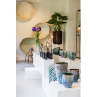 Window display plinth, white