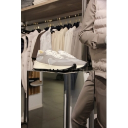 Peana de espejo metacrilato