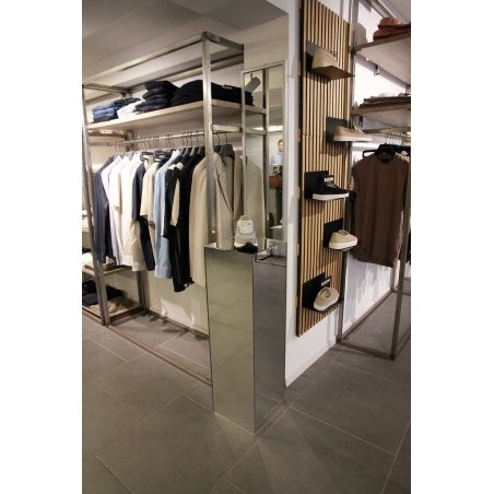 Peana de espejo metacrilato