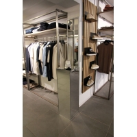 Peana de espejo metacrilato